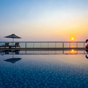 Otel Serene, Da Nang